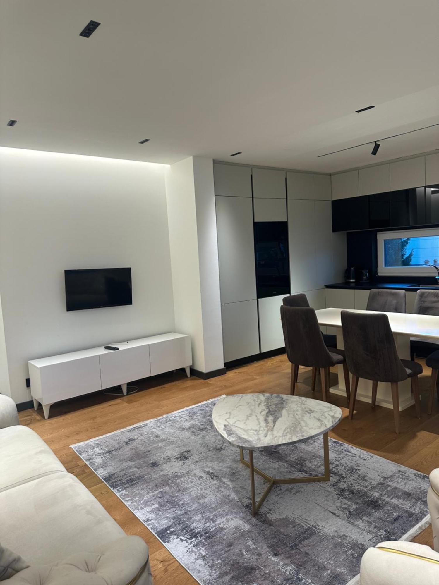 Skyline Exclusive Apartment เปเย ภายนอก รูปภาพ