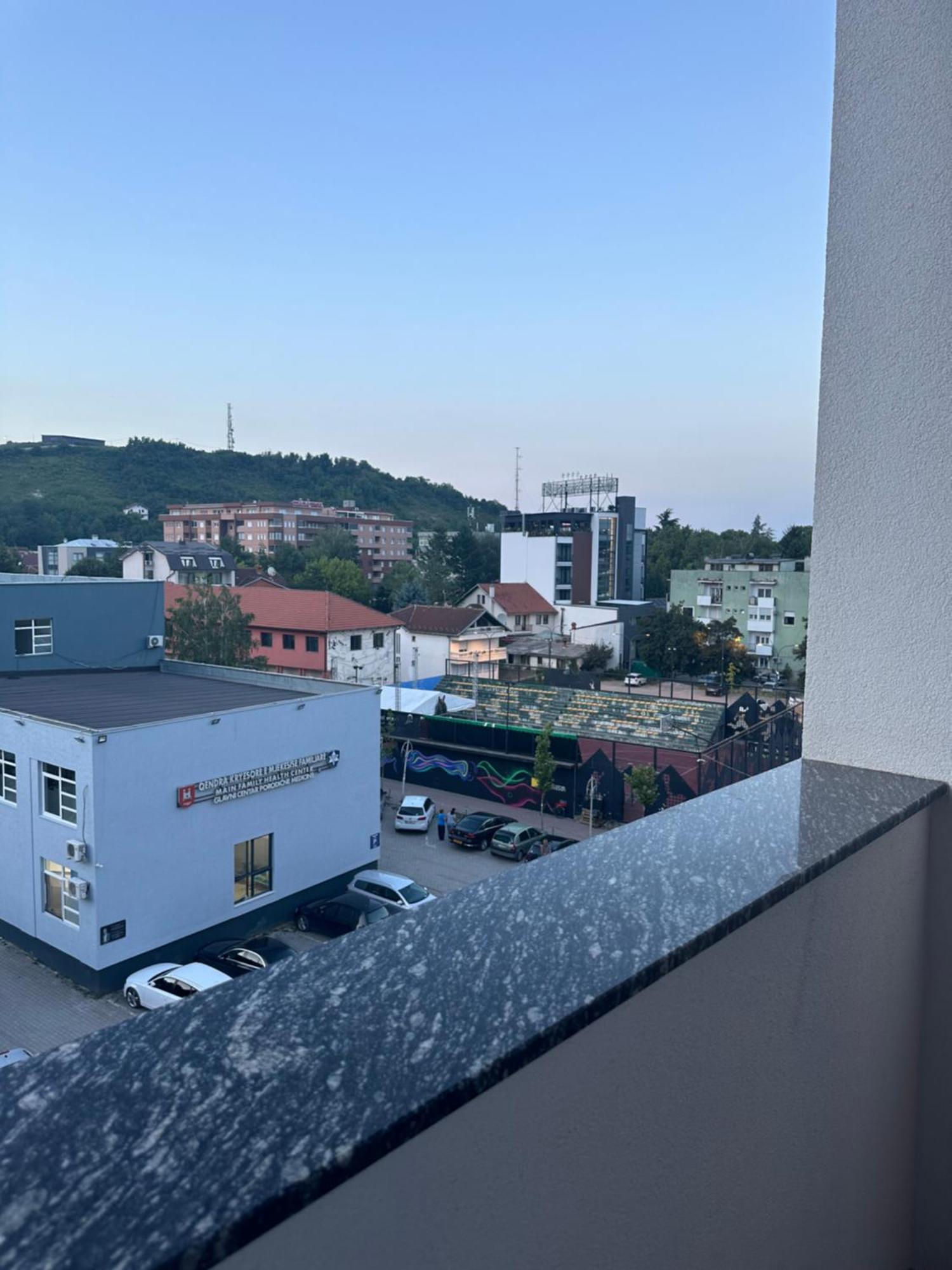 Skyline Exclusive Apartment เปเย ภายนอก รูปภาพ