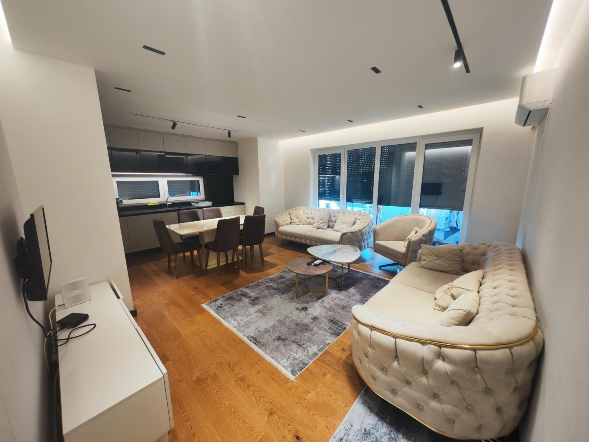 Skyline Exclusive Apartment เปเย ภายนอก รูปภาพ